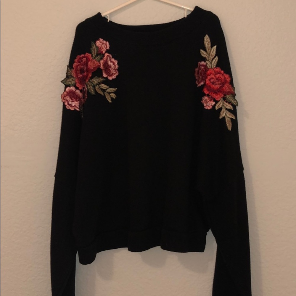 black sweatshirt